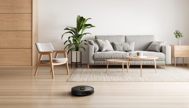 realme techlife robot vacuum in azione