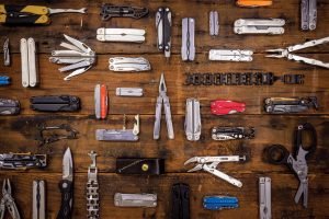 una serie di utensili Leatherman