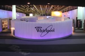 whirlpool stand gonfiabile