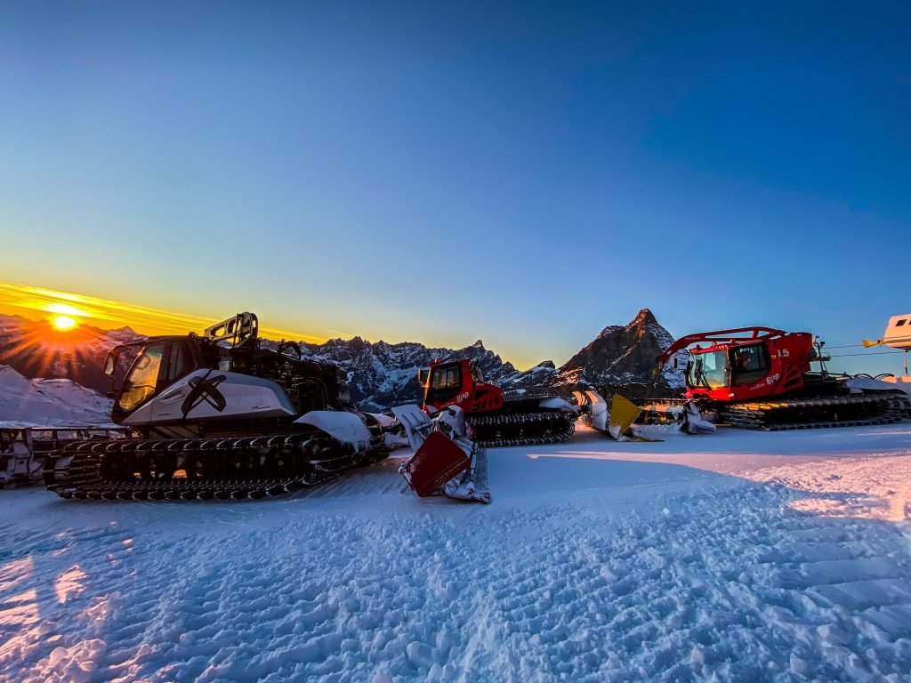 Gran Sommetta, Cervino Ski Paradise, gatto delle nevi