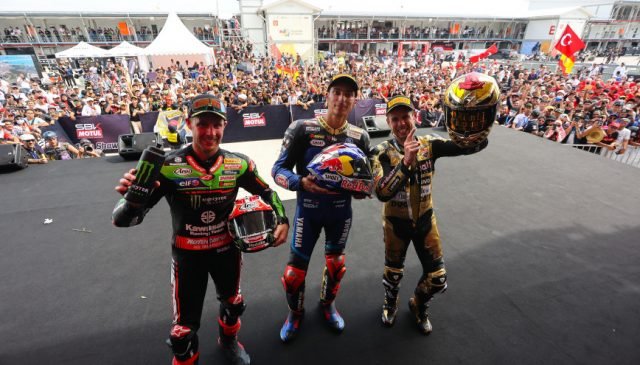 world sbk Mandalika podium with Rea, Razgatioglu e Bautista