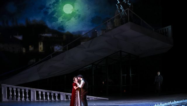 Tosca di Davide Livermore per Opera Carlo Felice Genova
