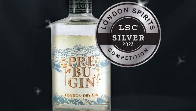 la premiata bottiglia di Prebugin gin