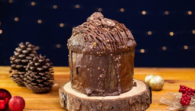 traditional panettone cake