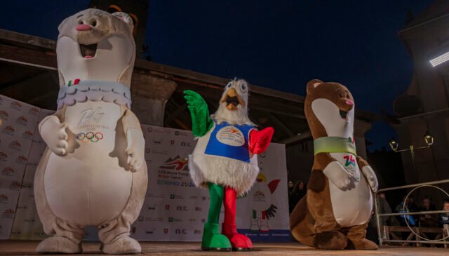 le mascotte dei giochi Milano-Cortina 2026: Tina, Donato e Milo - ph: ©caroladucoli