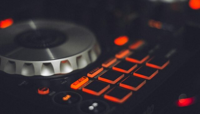 low light photography black dj controller