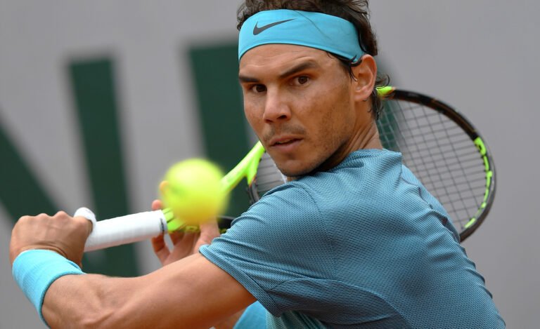 Rafa Nadal con Babolat e Nike