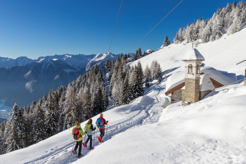 Ciaspolata Valle Vigezzo_Craveggia_Piana di Vigezzo_Archivio Fotografico Distretto Turisico dei Laghi_Foto di Marco Benedetto Cerini (27)