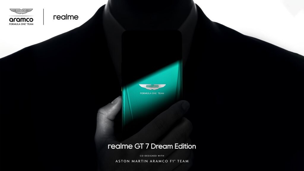 realme per il team Aston Martin di Formula Uno® _ realme GT 7 Dream Edition