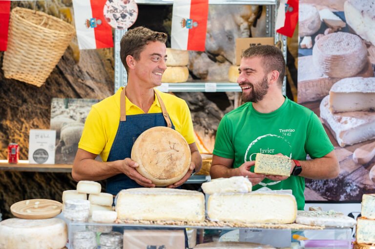 cheese 2025 by slow food, produttori formaggia latte crudo