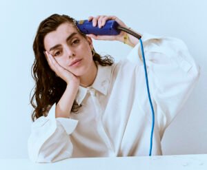 Francacamente, giovane cantante italiana