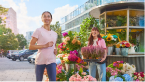 La campagna ASICS “Move Your Body, Move Your Mind” debutta a gennaio 2026: una ragazza che corre