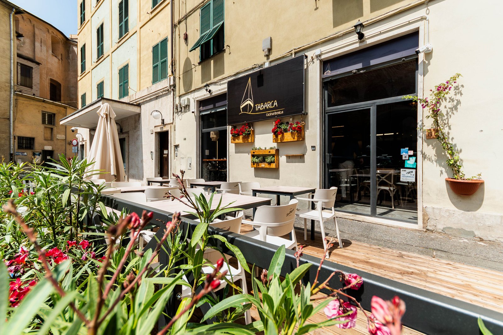 gli esterni del ristorante TABARCA