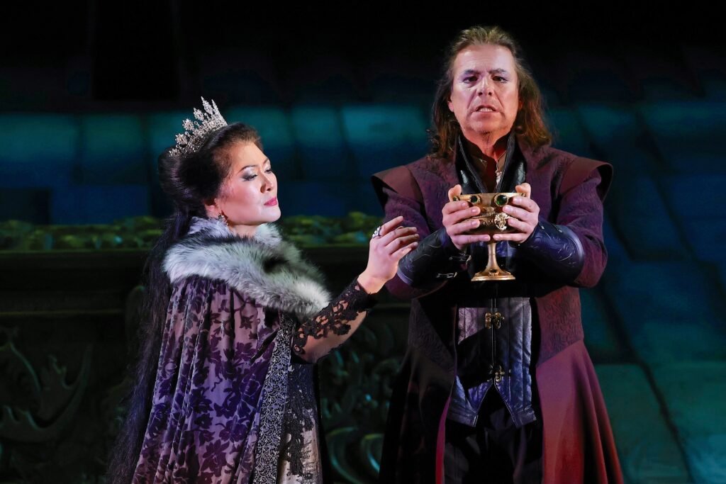 Tristan und Isolde - Soonjin Moon-Sebastian Tilmann Unger - ph. Marcello Orselli