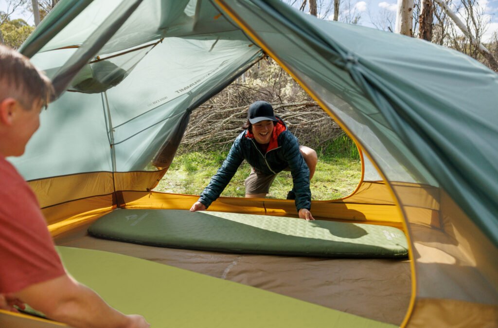 Sea to Summit: Camp Plus Self Inflating Mat e Spark Down Sleeping Bag, due soluzioni pensate per dormire bene, ovunque