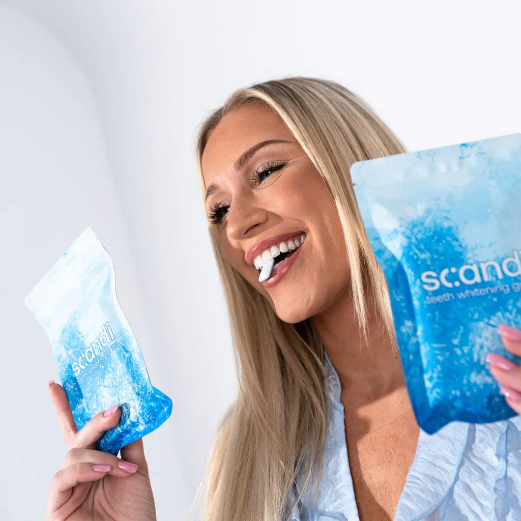 scundi gum box